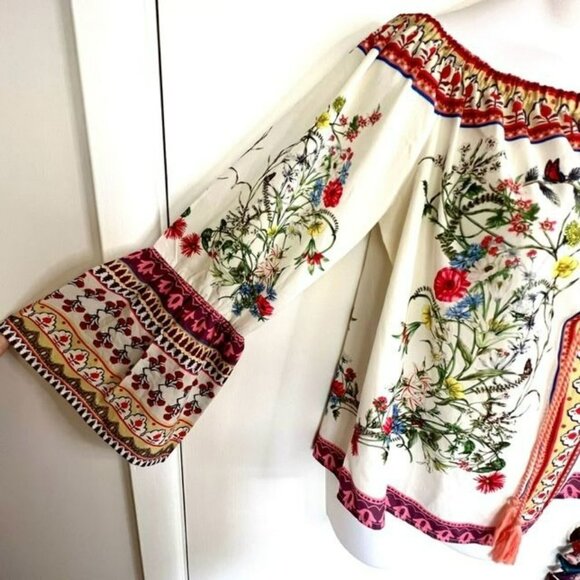 NWOT UMGEE WHITE FLORAL HIPPIE GYPSY BOHO FESTIVAL PEASANT TOP SIZE SMALL - Picture 4 of 7